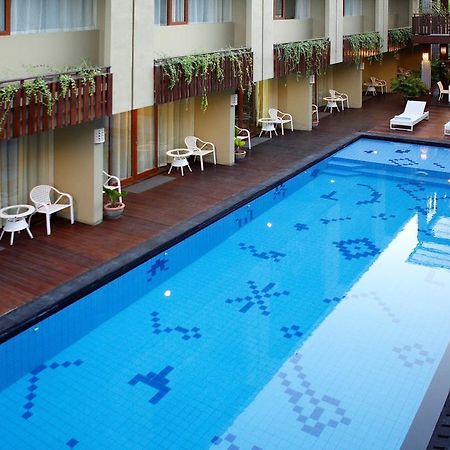 Devata Suites And Residence Legian Kültér fotó