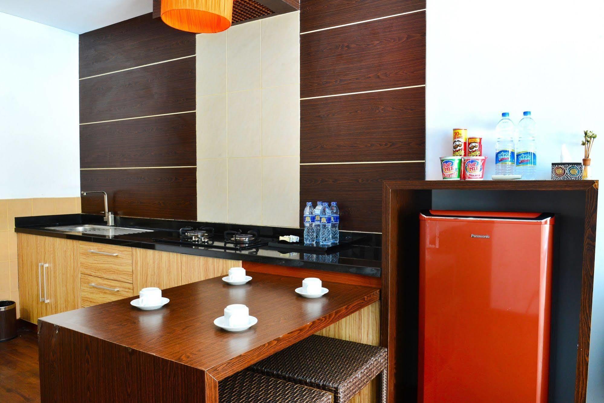 Devata Suites And Residence Legian Kültér fotó