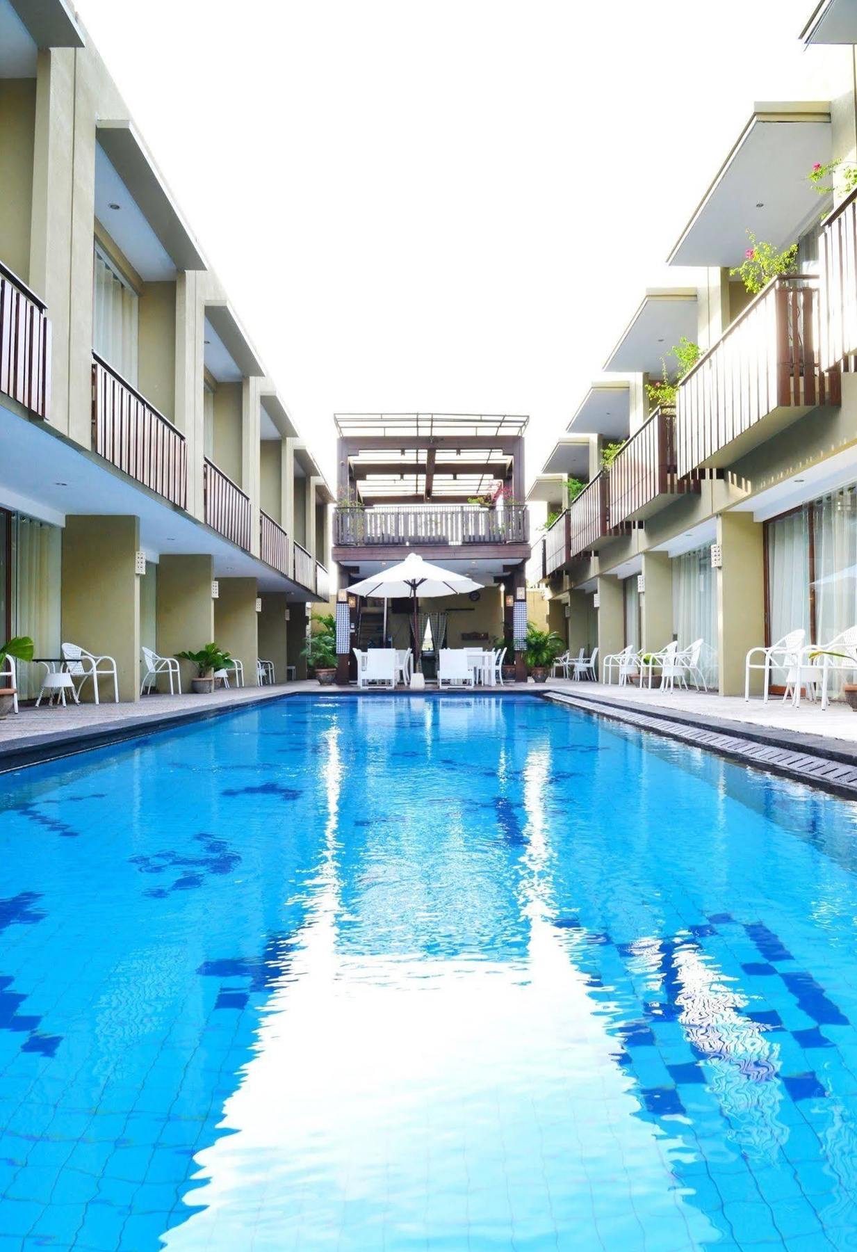 Devata Suites And Residence Legian Kültér fotó