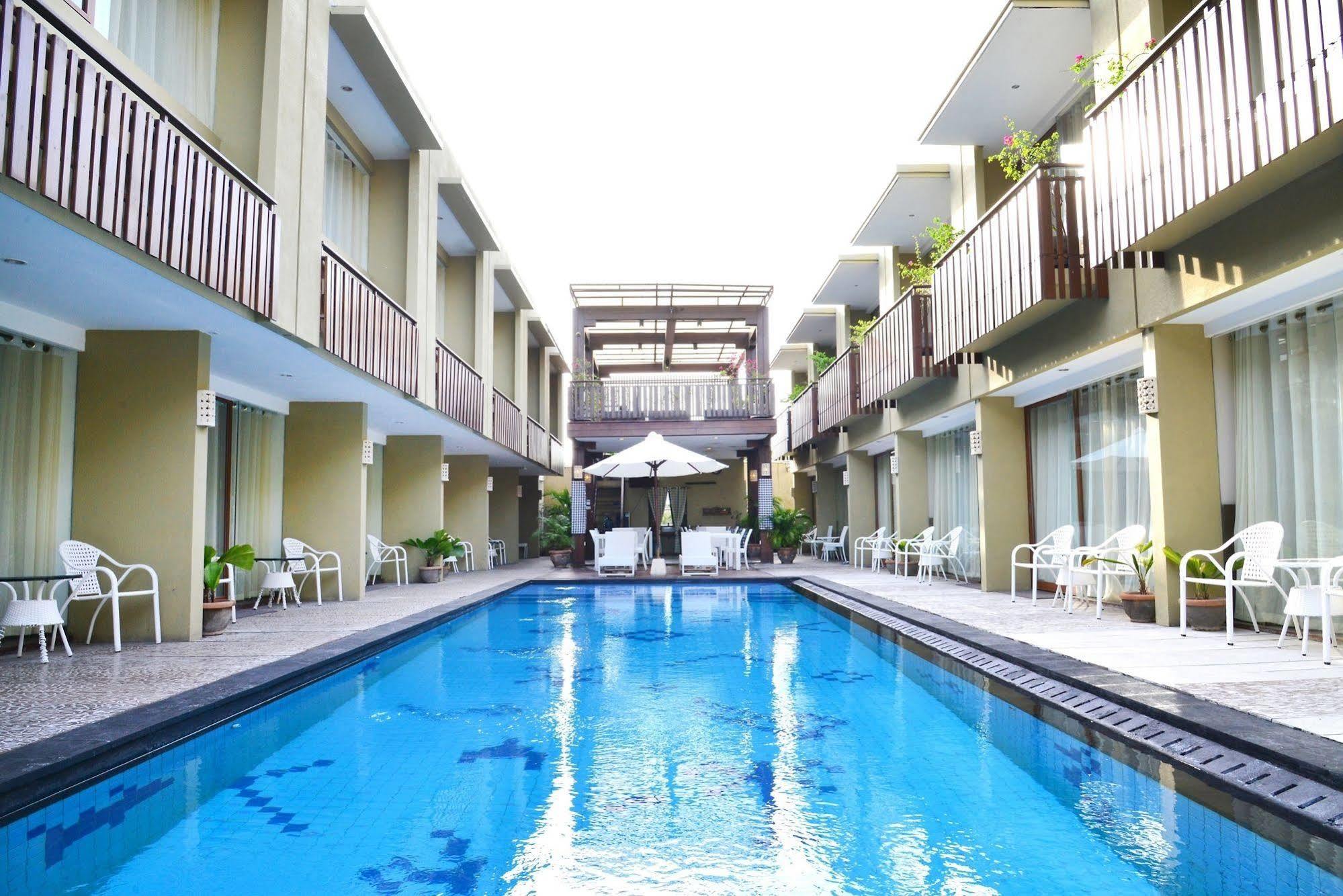 Devata Suites And Residence Legian Kültér fotó